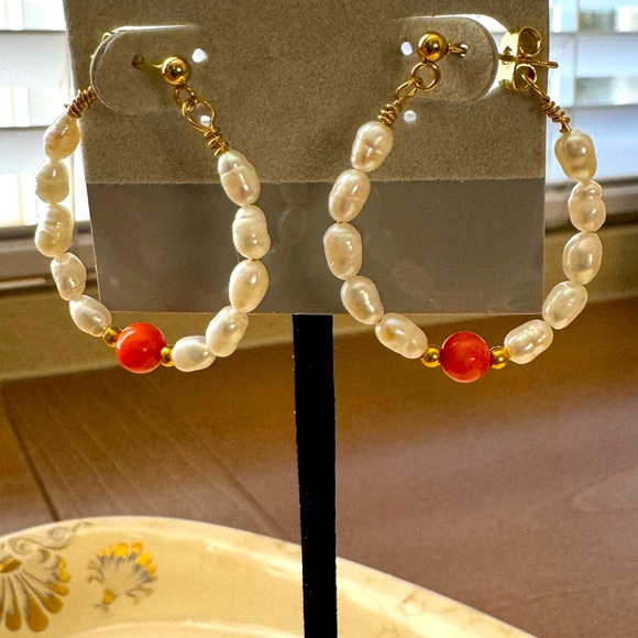 SALE!!! Rice Pearl Hoop Earrings with Bead or Crystal Accent - Picture 10 of 12